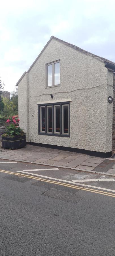Lovely 1-Bed Loft In Newport Esterno foto