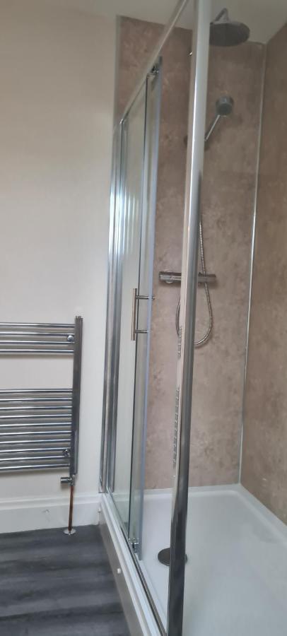 Lovely 1-Bed Loft In Newport Esterno foto